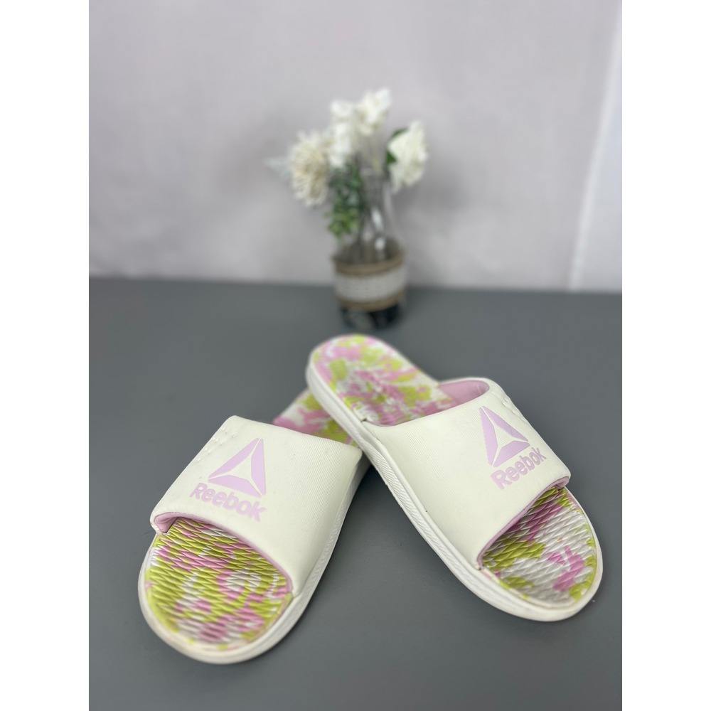 Reebok Womens Pink Lime Green Camo Print Slides Sandals Size 10 FFC0103501